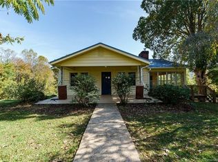 137 Murphy Hill Rd, Weaverville, NC 28787