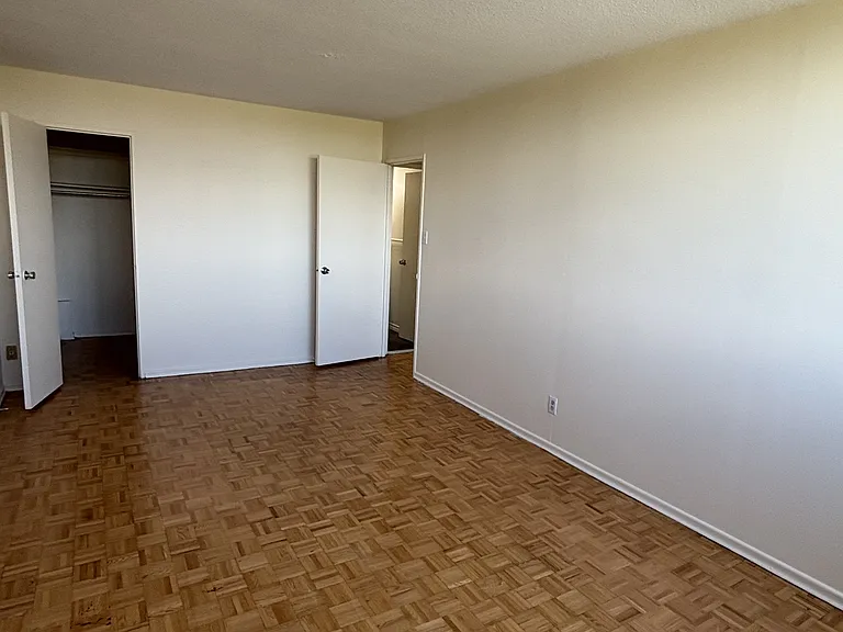 70 McEwen Ave #1106 — Photo 7