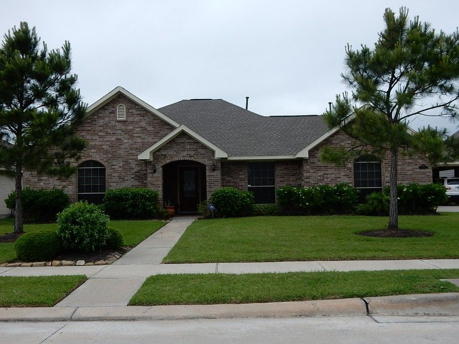 1st image of 2218 Winslow Ln