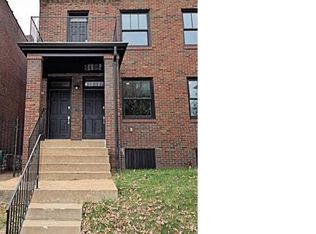 3323 Demenil Pl, Saint Louis, MO 63118