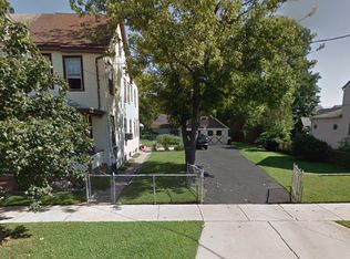 241 Harrison St, Bristol, PA 19007