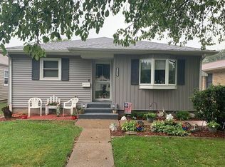 5109 7th Ave, Moline, IL 61265