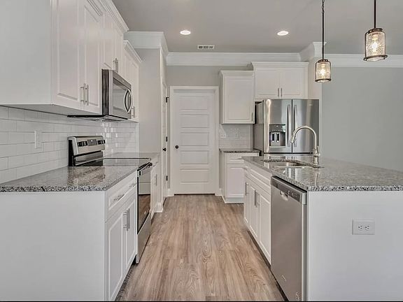 5th image of 122 Pennington Ln N Lot 1003