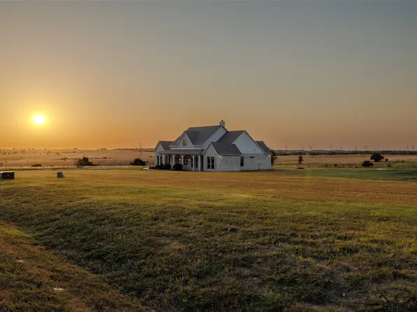 11032 Gregory Rd, Sanger, TX 76266