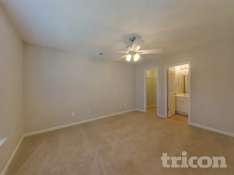 226 Blazer Dr — Photo 10