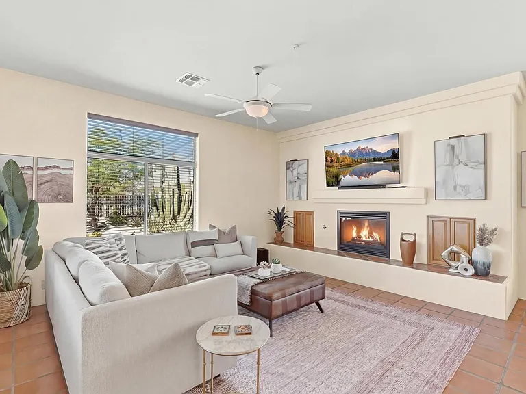 7592 E Monterra Way — Photo 10
