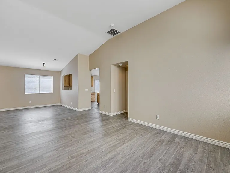 527 Braided River Ave — Photo 10