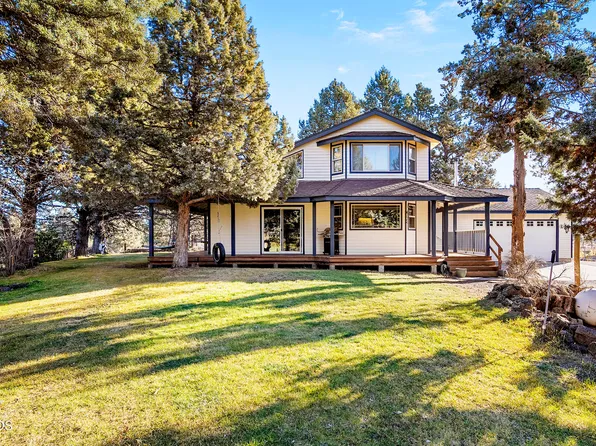 20275 Rogers Rd, Bend, OR 97703
