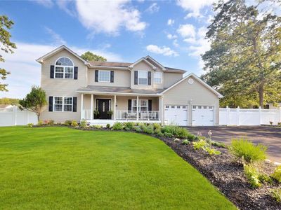 71 Elm Avenue, Coram, NY, 11727