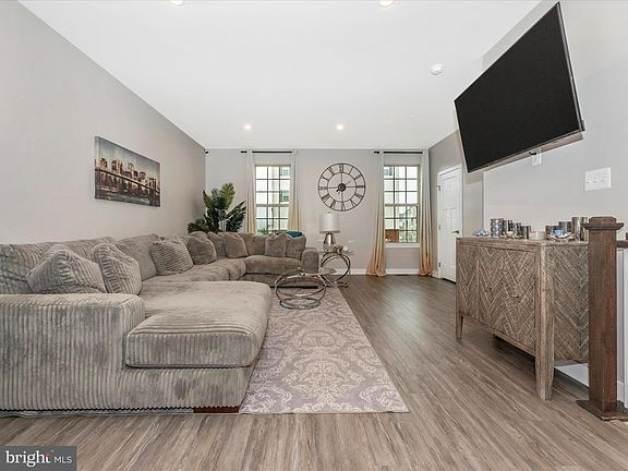 5th image of 6005 Etterbeek St