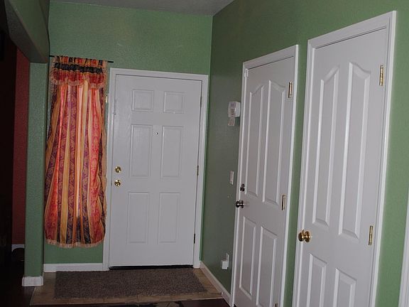 2nd image of 1607 Vieira St