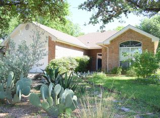 1113 Debbie Ct, San Marcos, TX 78666