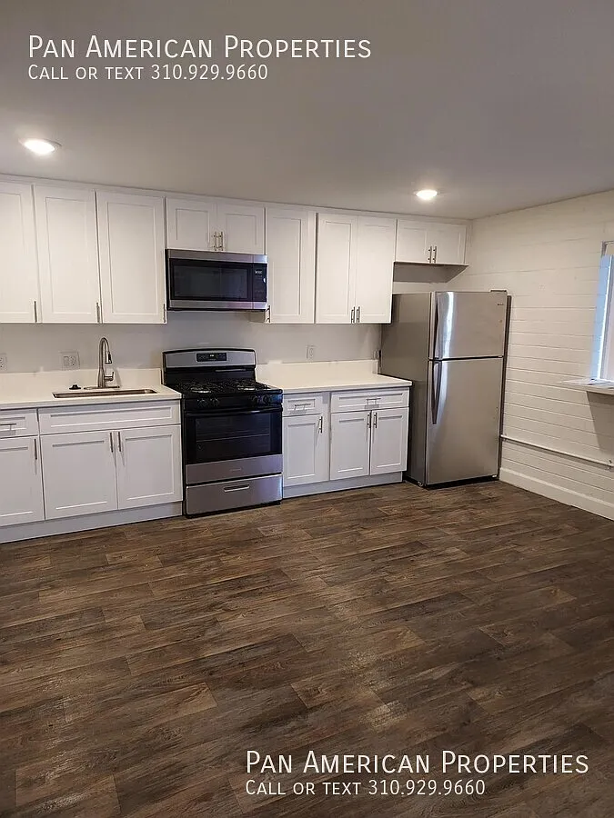 Studio, 500 sqft, $1,995 — Photo 1