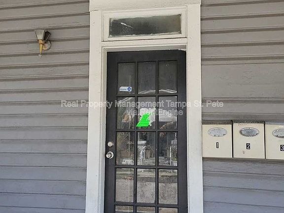 2nd image of 3005 Sanchez St APT 3