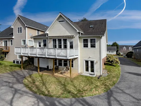 95 Woodridge Ln, Lexington, VA 24450