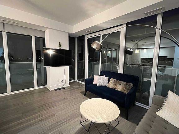 4th image of 200 Bloor St W #2606