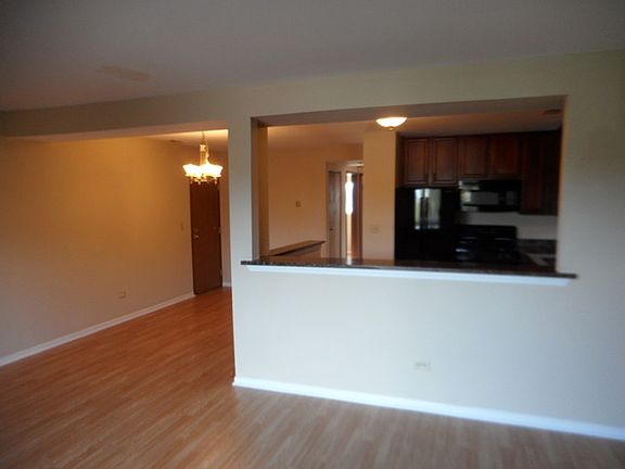 4th image of 2240 Abbeywood Dr APT E