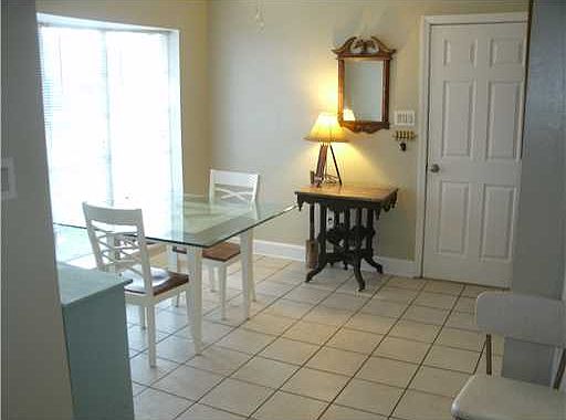 5th image of 15321 Elmwood Ct