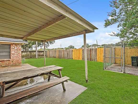 3rd image of 2734 Mesquite Drive