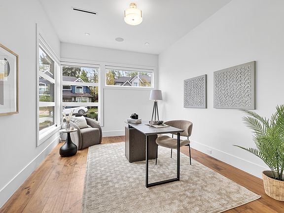 4th image of 2875 164a St