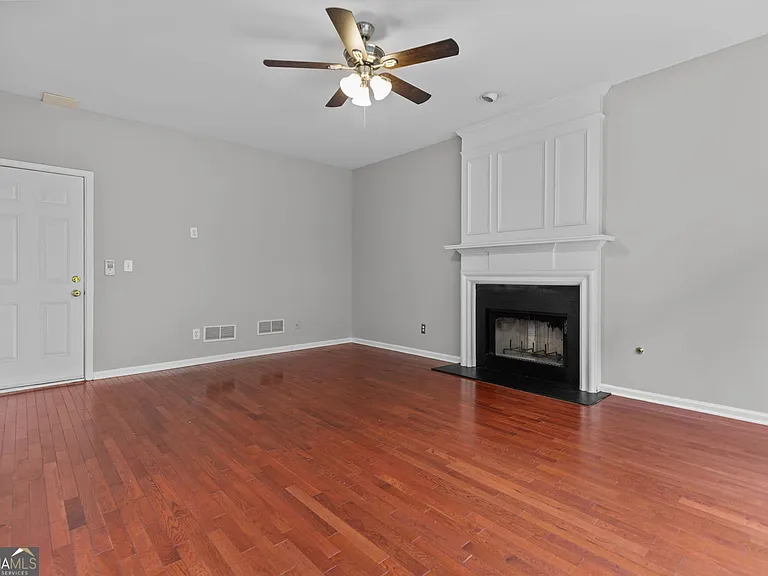 2315 Hiawassee Dr — Photo 19