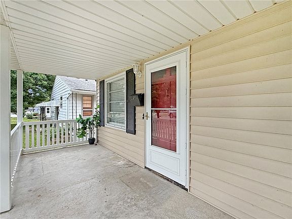 4th image of 535 S 23rd St