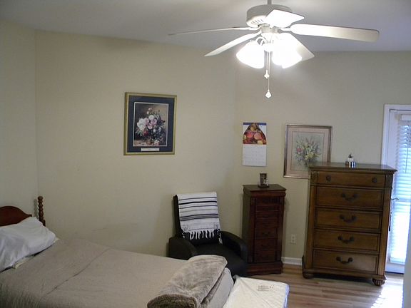 4th image of 2539 Keegan Dr