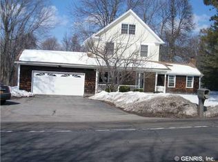 2674 Ridgeway Ave, Rochester, NY 14626