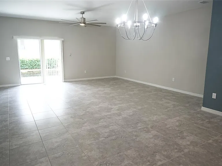 10669 Lake Montauk Dr — Photo 6
