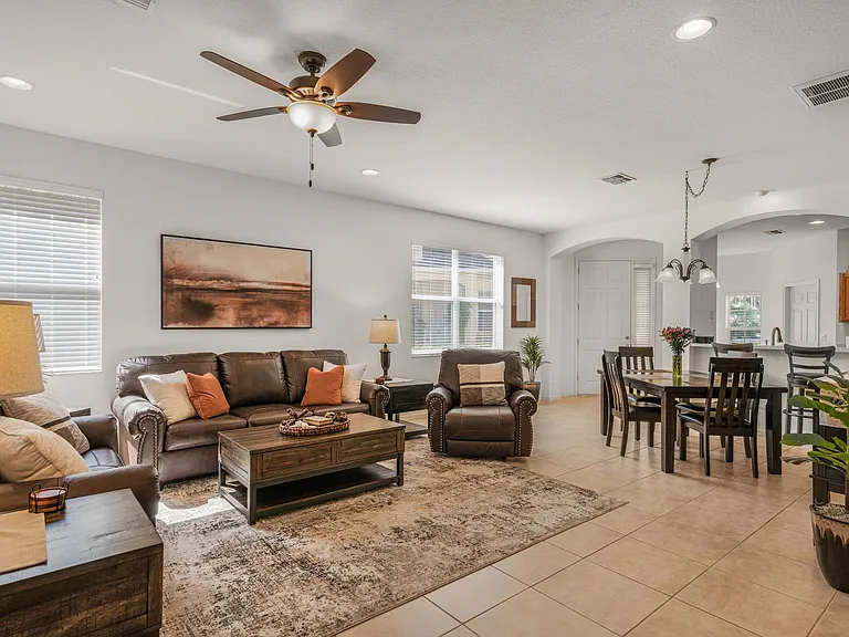 1602 W Spring Meadow Loop — Photo 3