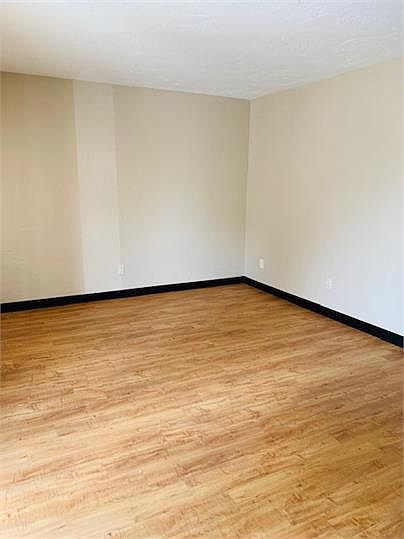 2nd image of 2733 NW 36th St #1