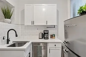 102 Revere St #1 — Photo 12