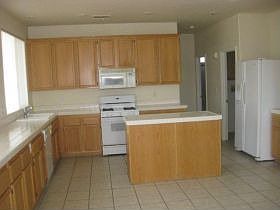 4th image of 6558 American Beauty Ave