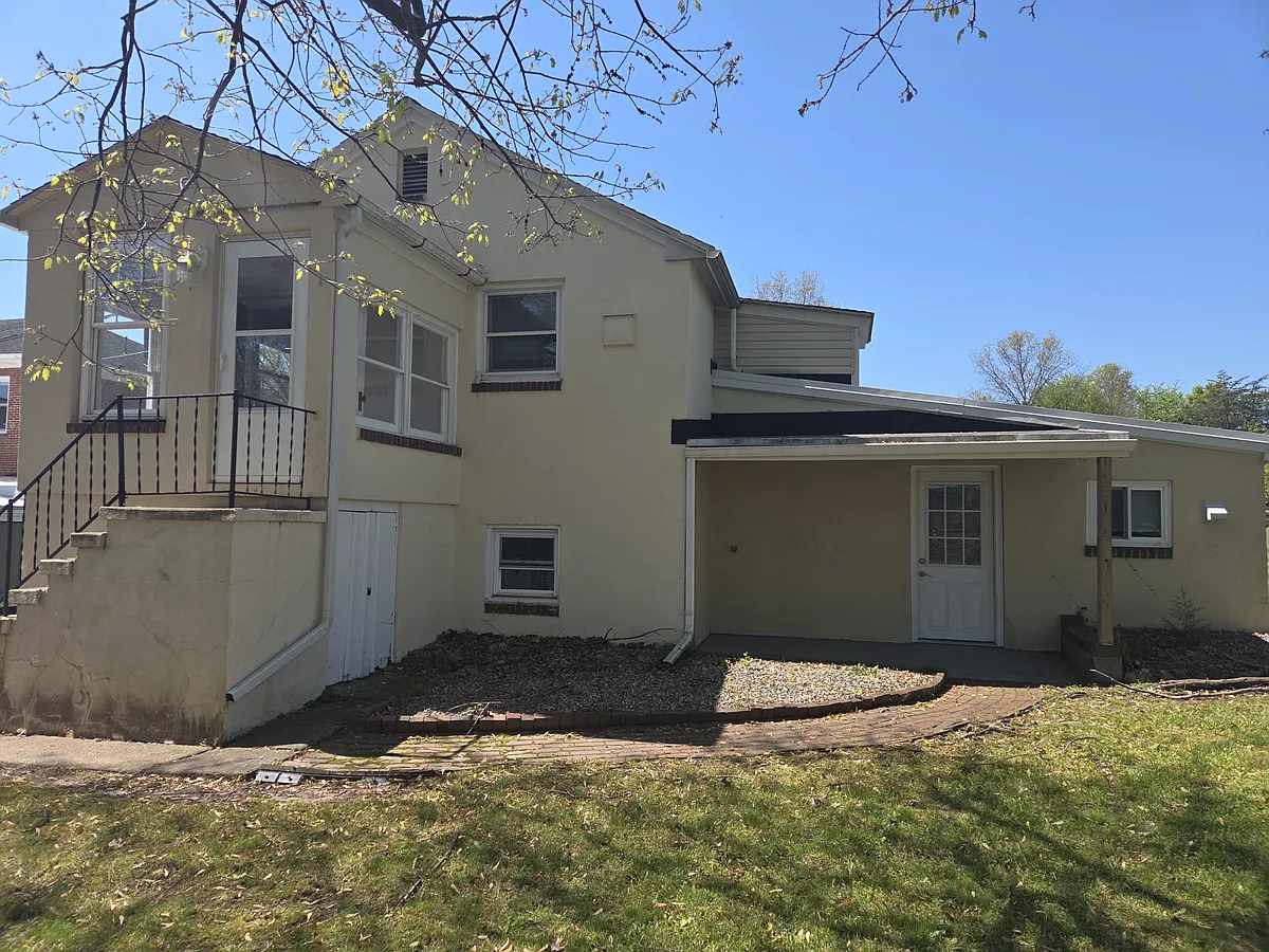 Building Photo - 941 Grosstown Rd #4