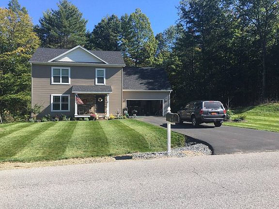 5th image of 40 Stevens Ct
