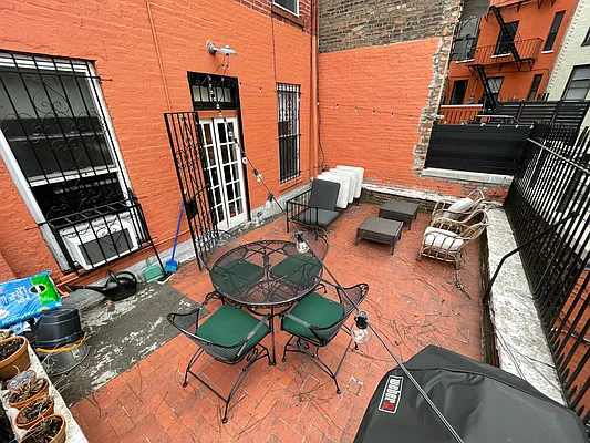 Rented by Brown Harris Stevens | media 10