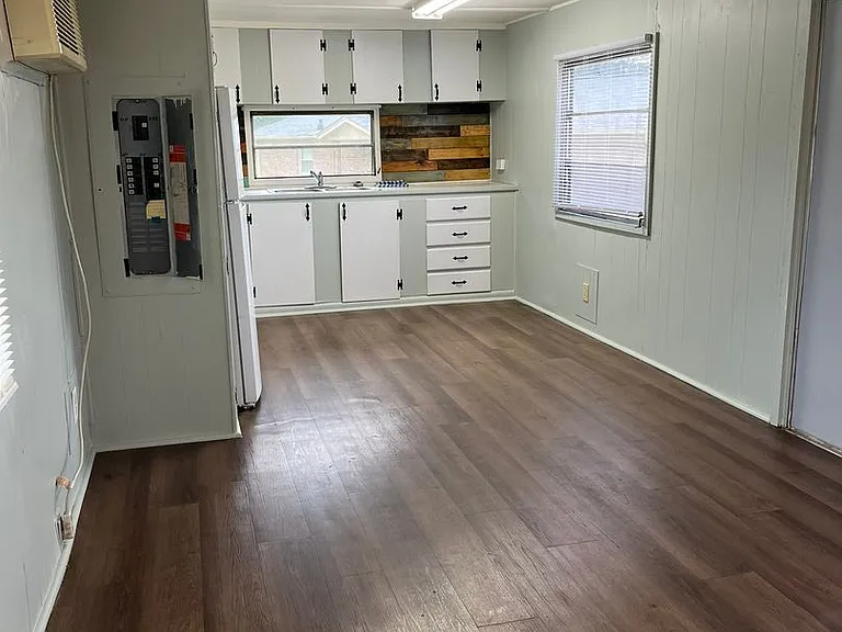 3507 Driftwood Point Rd — Photo 5