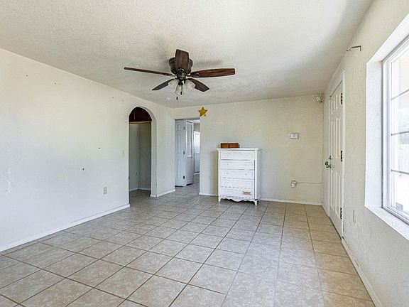 5th image of 2039 Frazier St
