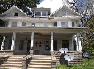 421 Saxon St, Waterloo, IA 50703