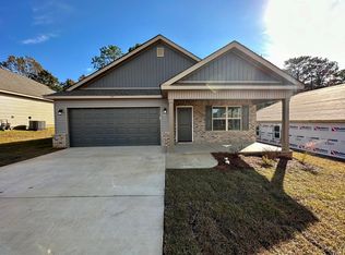 235 Lasso Dr, Warner Robins, GA 31088