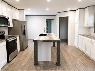 2120 S Burleson Blvd Trailer 69, Burleson, TX 76028