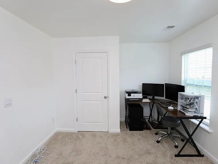 2037 Elmridge Rd — Photo 27