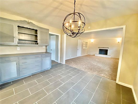 5th image of 1331 Meadow Ln