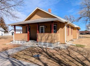 521 Hancock Ave, Grant, NE 69140