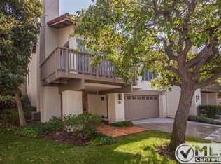 579 N Hollyburne Ln, Thousand Oaks, CA 91360
