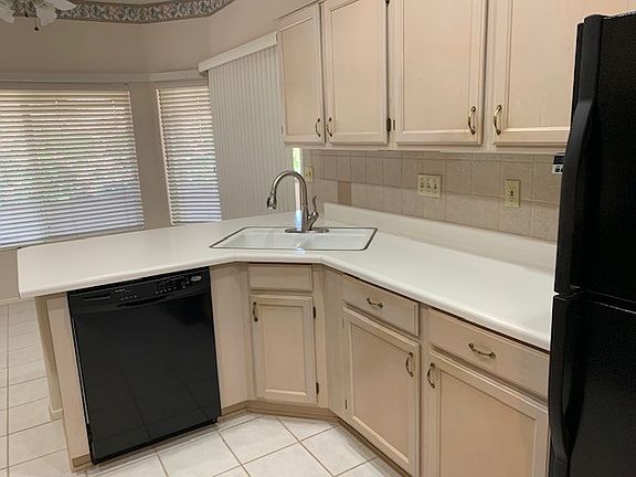 4th image of 21407 N 157th Dr