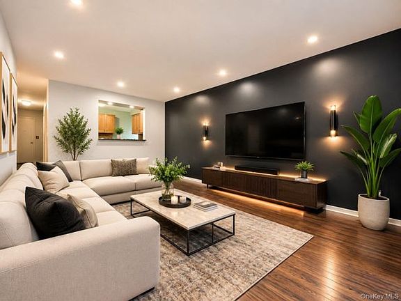 2nd image of 13-15 Estates Ln #1569