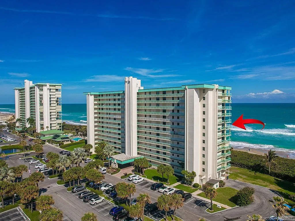 2 bed, 2.0 bath, 1119 sqft, $3,380 — Photo 2