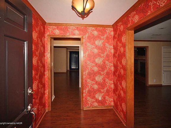 3rd image of 5507 Everett Ave