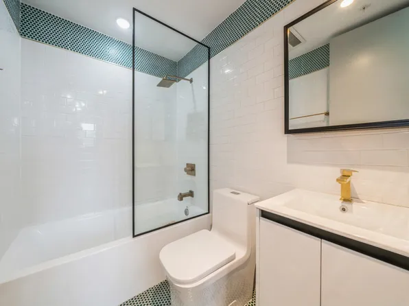 41 Van Wagenen Avenue image 24 of 26